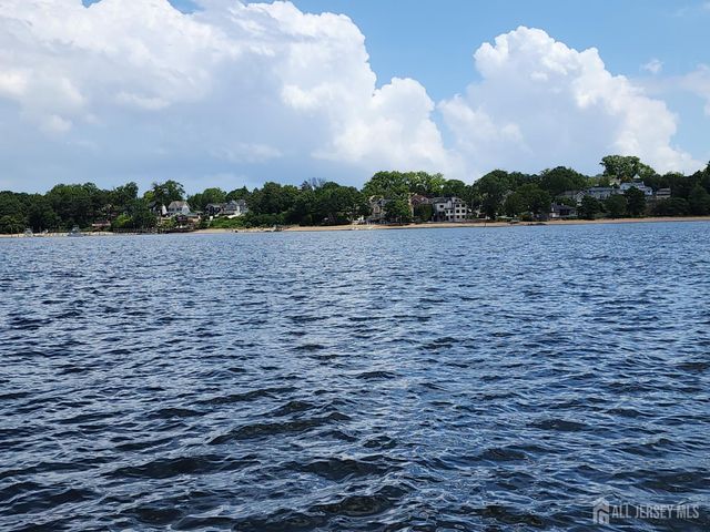 368 Rector Street 419, Perth Amboy, NJ 08861