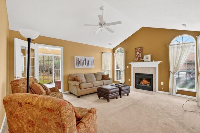 156 Orchard Oak Drive, Blacklick, OH 43004