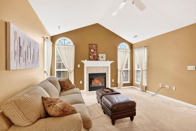 156 Orchard Oak Drive, Blacklick, OH 43004