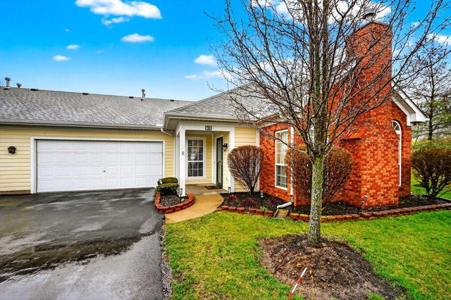 156 Orchard Oak Drive, Blacklick, OH 43004