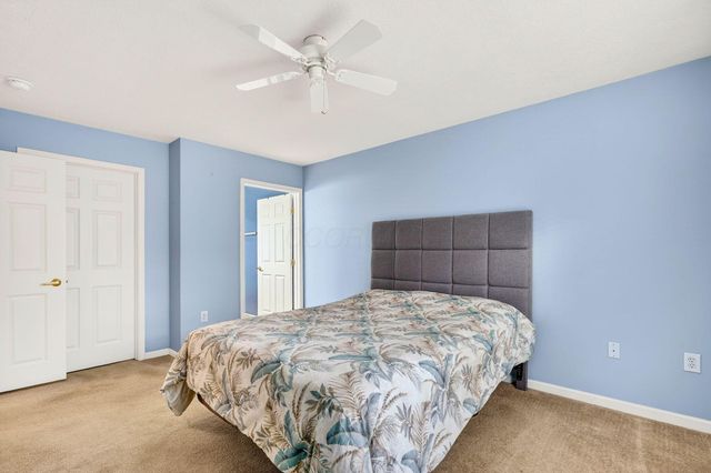 156 Orchard Oak Drive, Blacklick, OH 43004