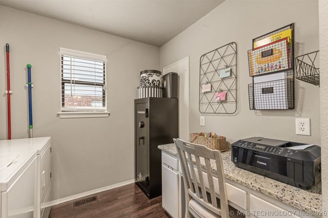 1119 E Dover Street, Broken Arrow, OK 74012