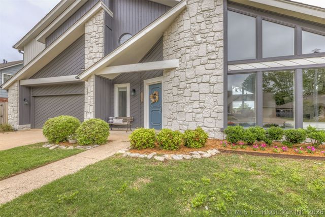 1119 E Dover Street, Broken Arrow, OK 74012