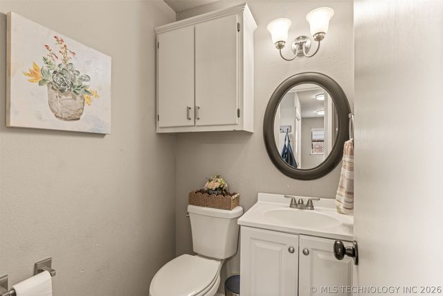 1119 E Dover Street, Broken Arrow, OK 74012