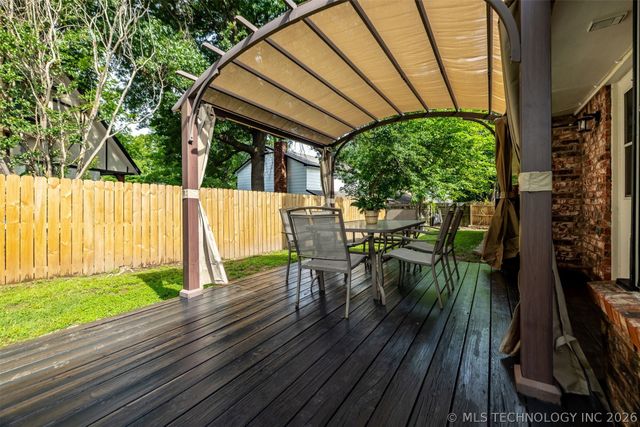 1626 S Beech Court, Broken Arrow, OK 74012