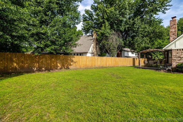1626 S Beech Court, Broken Arrow, OK 74012