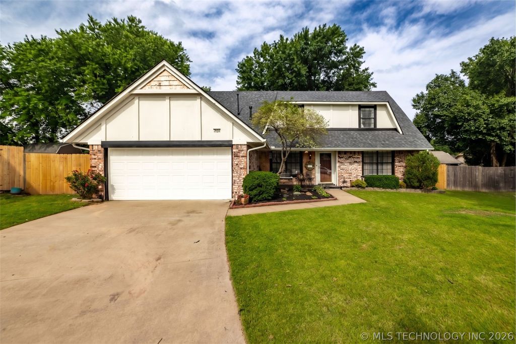 1626 S Beech Court, Broken Arrow, OK 74012