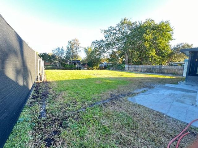 9199 SW 49th Place, Cooper City, FL 33328