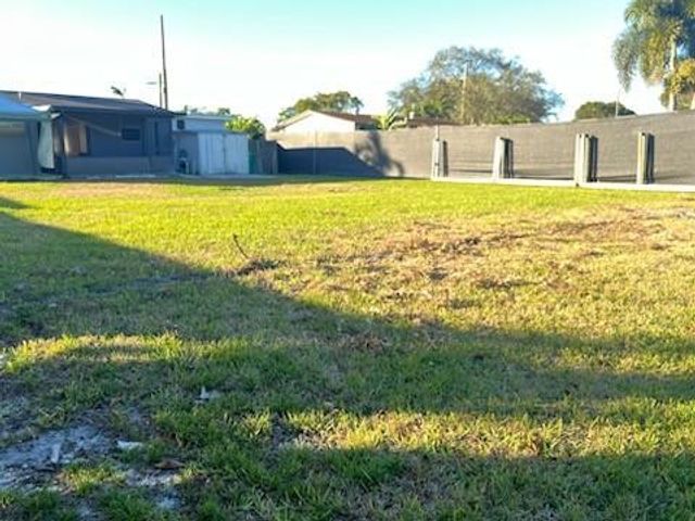 9199 SW 49th Place, Cooper City, FL 33328