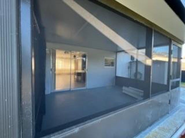 9199 SW 49th Place, Cooper City, FL 33328