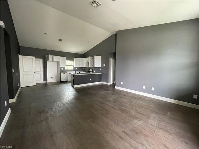 8046 Memory CIR, Labelle, FL 33935