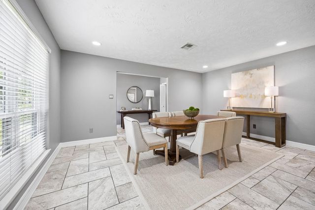10907 Overbrook Lane, Houston, TX 77042