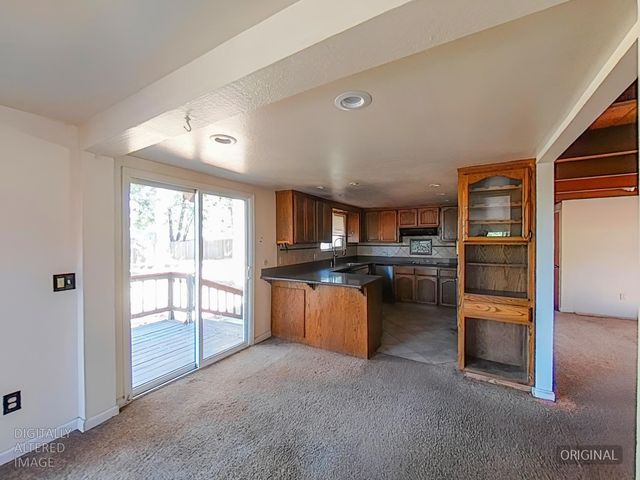 3995 Valley Vista Dr, Camino, CA 95709