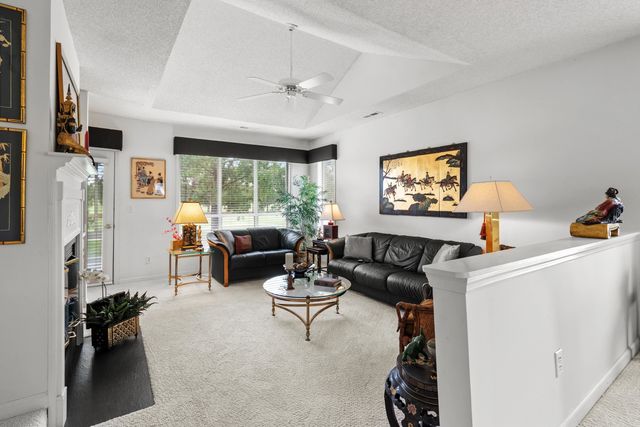 3877 Myrtle Pointe Dr, Myrtle Beach, SC 29577
