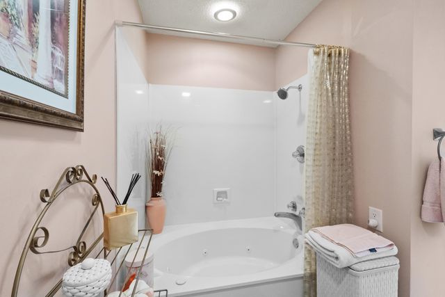 3877 Myrtle Pointe Dr, Myrtle Beach, SC 29577