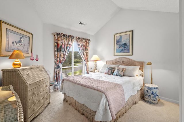 3877 Myrtle Pointe Dr, Myrtle Beach, SC 29577
