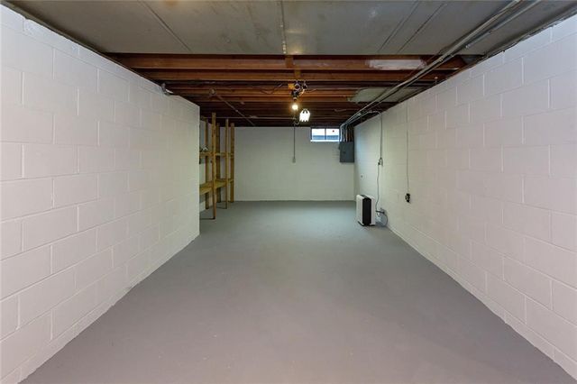 5733 College Avenue, Des Moines, IA 50310