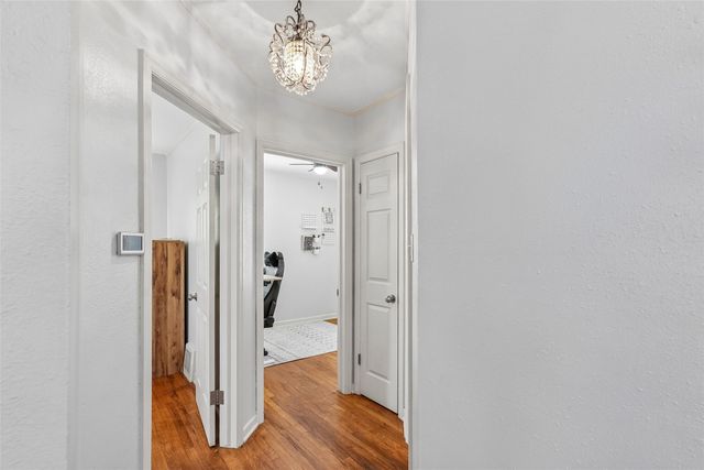 5733 College Avenue, Des Moines, IA 50310