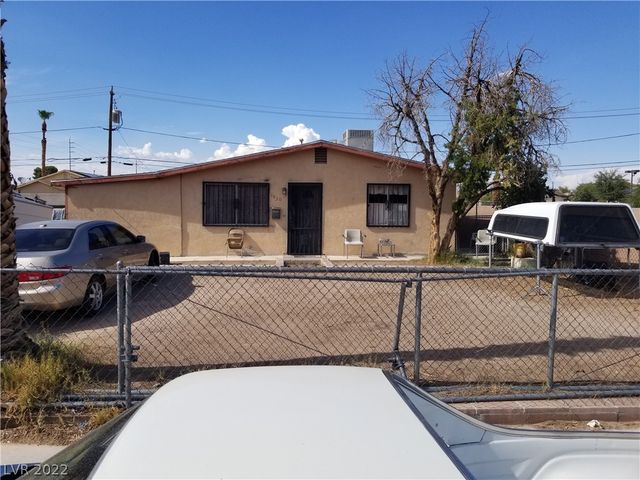 1030 West Lake Mead Boulevard, Las Vegas, NV 89106