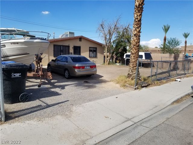 1030 West Lake Mead Boulevard, Las Vegas, NV 89106