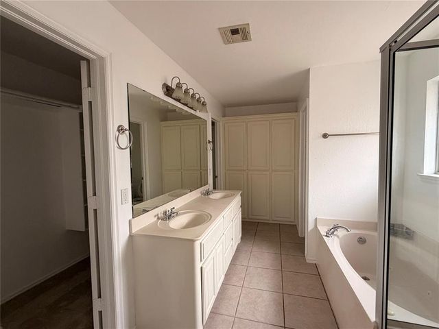 2809 NW 169TH Street, Edmond, OK 73012