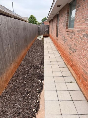 2809 NW 169TH Street, Edmond, OK 73012