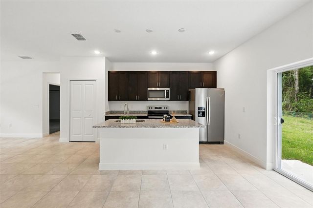 7738 N CREEK WAY, Citrus Springs, FL 34434