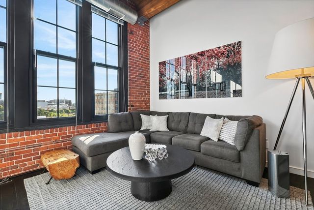 319 A Street 412, Boston, MA 02210