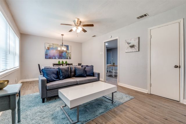 3266 Nandina Drive, Dallas, TX 75241