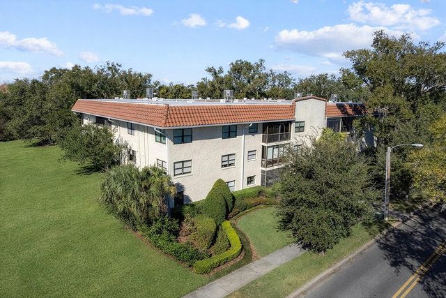 535 N INTERLACHEN AVENUE 106, Winter Park, FL 32789