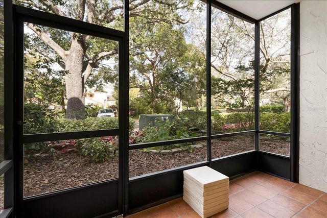 535 N INTERLACHEN AVENUE 106, Winter Park, FL 32789