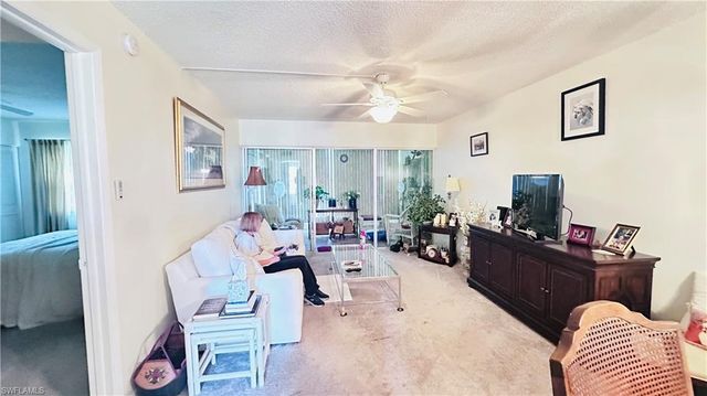 1580 Pine Valley DR # 317, Fort Myers, FL 33907