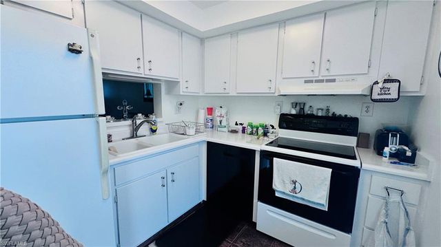 1580 Pine Valley DR # 317, Fort Myers, FL 33907