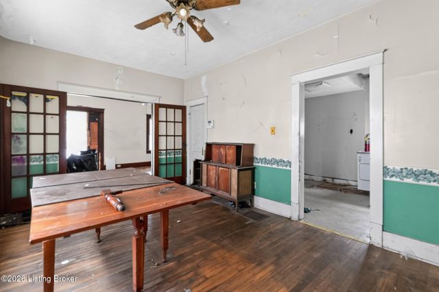 721 Denmark St, Louisville, KY 40215