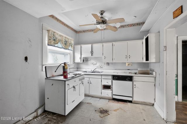 721 Denmark St, Louisville, KY 40215