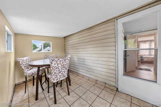 4040 Longtin Avenue, Lincoln Park, MI 48146