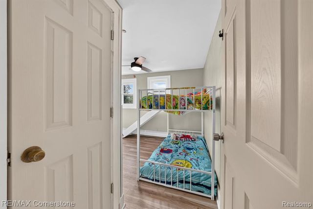 4040 Longtin Avenue, Lincoln Park, MI 48146