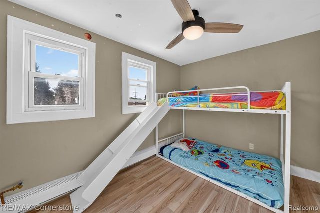 4040 Longtin Avenue, Lincoln Park, MI 48146
