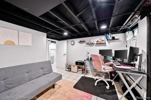 4040 Longtin Avenue, Lincoln Park, MI 48146