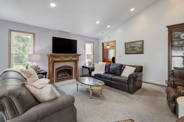 14569 Douglas Lane Road, Centerburg, OH 43011