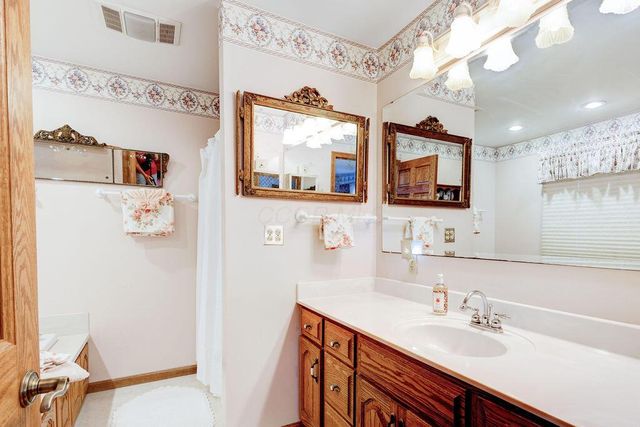 14569 Douglas Lane Road, Centerburg, OH 43011