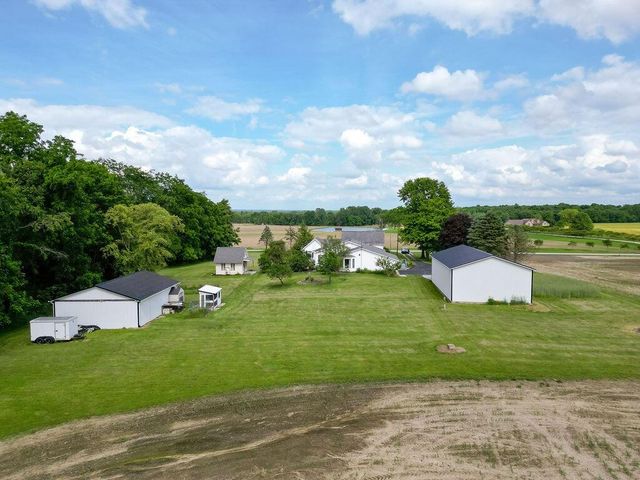 14569 Douglas Lane Road, Centerburg, OH 43011