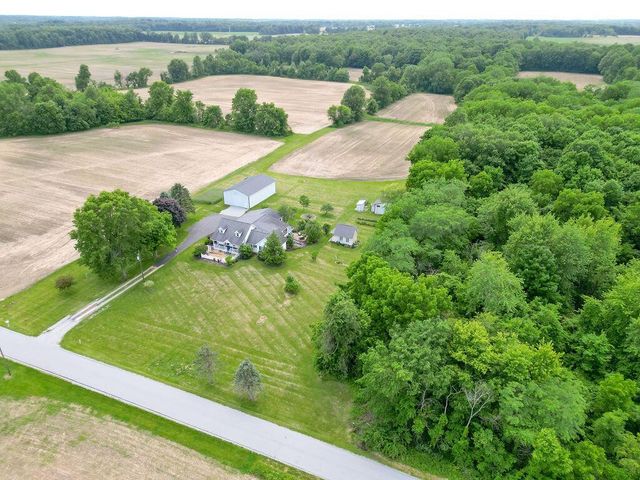 14569 Douglas Lane Road, Centerburg, OH 43011