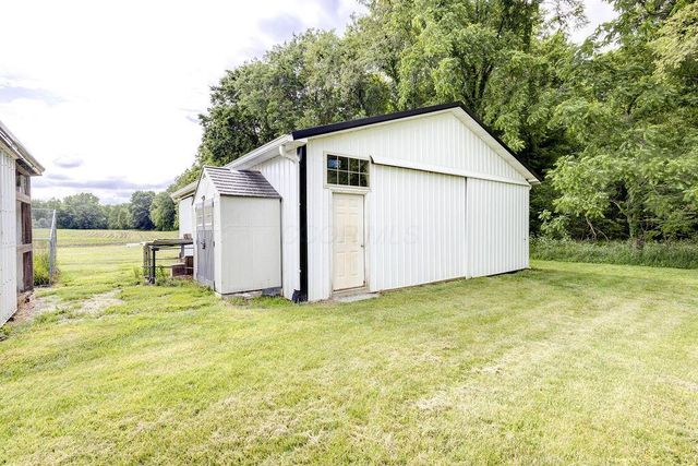 14569 Douglas Lane Road, Centerburg, OH 43011