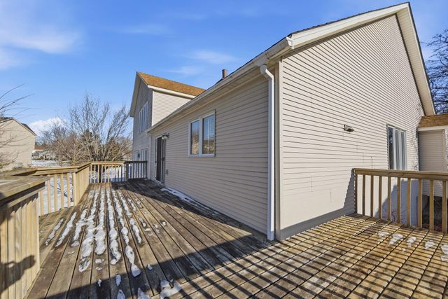 16657 Hutchinson Drive, Lakeville, MN 55044