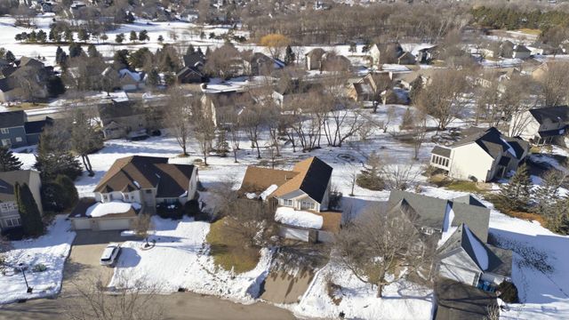 16657 Hutchinson Drive, Lakeville, MN 55044