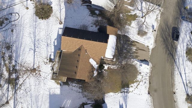 16657 Hutchinson Drive, Lakeville, MN 55044