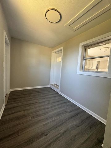 8708 Lanewood Drive, Houston, TX 77016