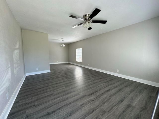 8708 Lanewood Drive, Houston, TX 77016