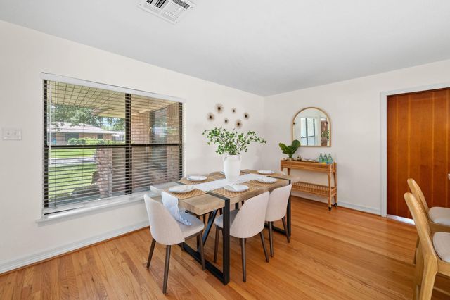 1503 Ansbury Drive, Houston, TX 77018